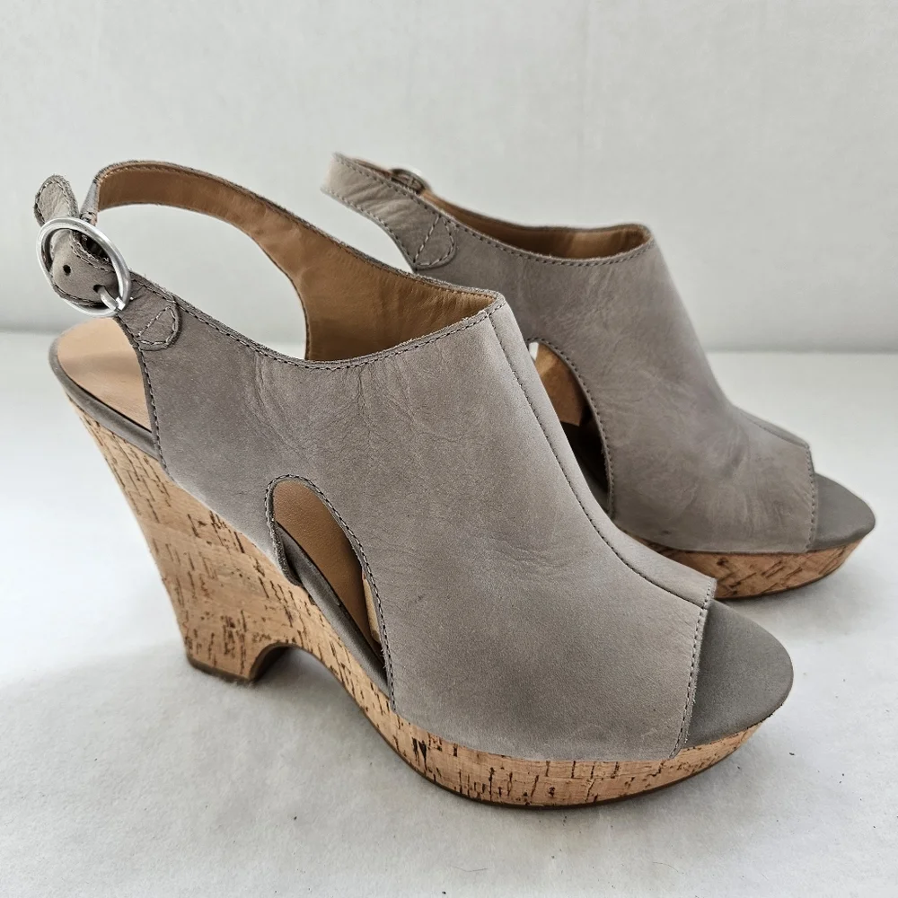 Franco Sarto Gabriel Gray Suede‎ Platform Wedge Sandal Shoes Size 8
